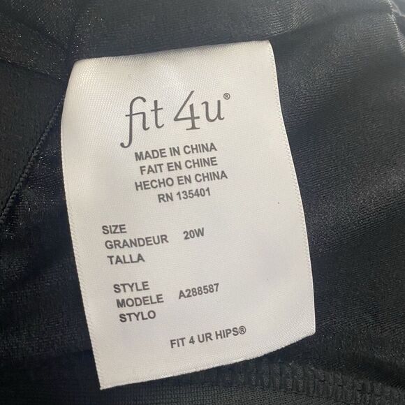 Fit 4 U Womens Size 20W Tiered Ruffle Swim Romper One Piece Swimsuit Black - Picture 13 of 14